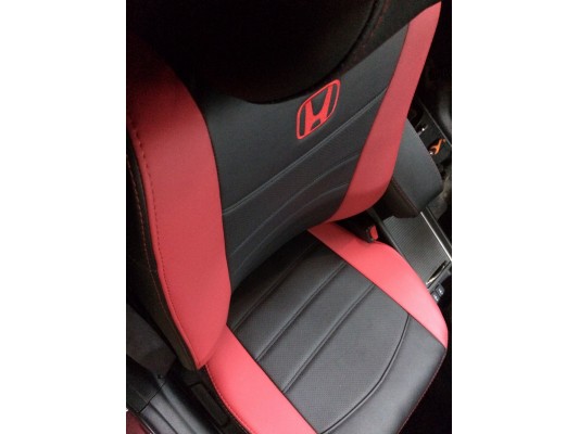 Авточехлы на Honda Civic 8 4D Авточехлы на Honda Civic 8 4D