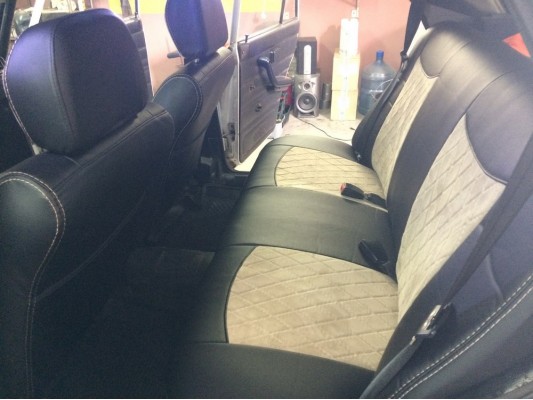 Авточехлы на Lada ВАЗ 2105 Авточехлы на Lada ВАЗ 2105