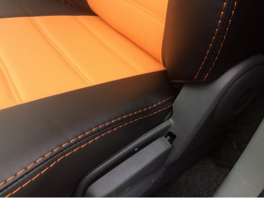 Авточехлы на Suzuki SX4 Авточехлы на Suzuki SX4