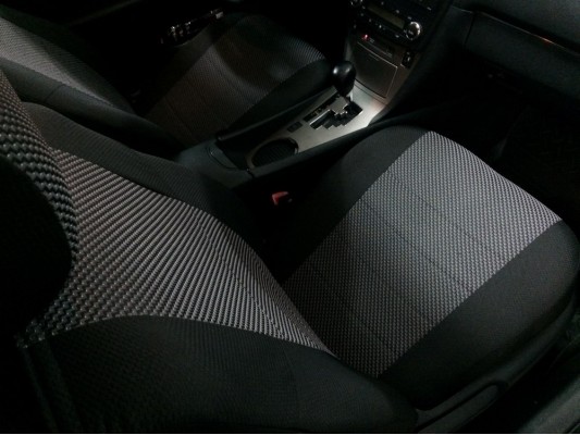 Авточехлы на Toyota Avensis T27 Авточехлы на Toyota Avensis T27